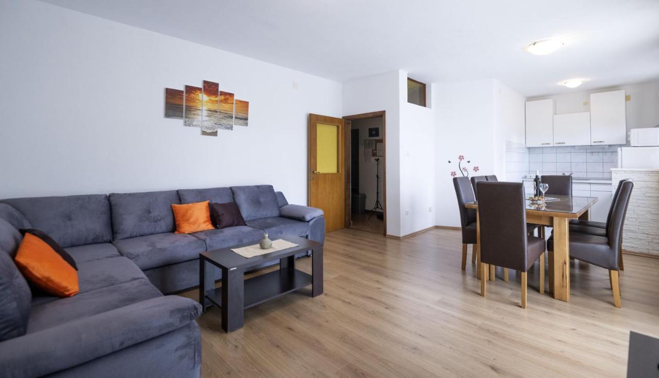 Apartment Jelcic Podstrana Eksteriør bilde